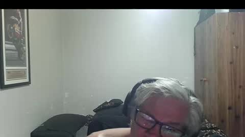 kevwestunder9696 online show from October 17, 11:03 am