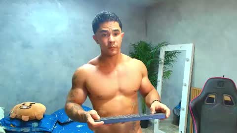 Keywill online show from July 22, 12:02 am