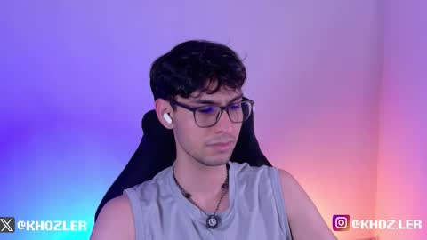 khozler_ online show from March 22, 3:11 am