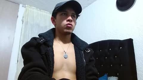 Adrian  Chlloe online show from September 16, 1:28 am