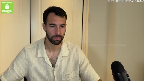 Manu online show from December 10, 9:12 am