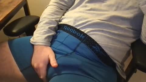 kickboxer04 online show from January 31, 7:40 pm