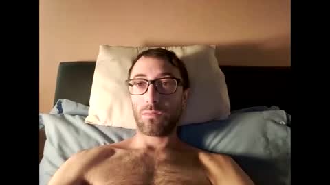 kingstoned online show from October 25, 9:33 am