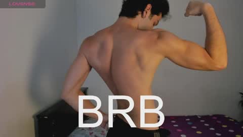 killua_parker online show from April 13, 9:04 pm