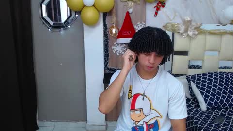 KIM online show from November 23, 2:39 pm