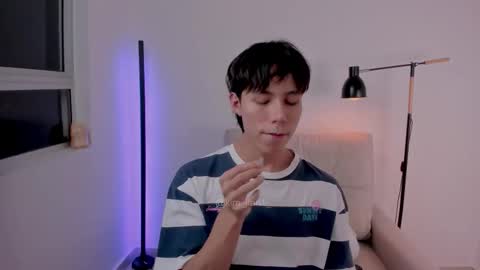 Kim Lian online show from February 17, 6:23 am