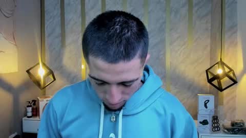 King Dante  online show from February 15, 9:17 pm