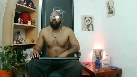 Snapshot of king_mallik chatting on October 22, 4:21 pm Malik  online show from October 22, 4:21 pm