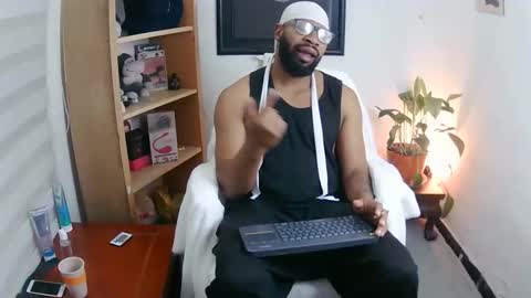 Malik  online show from January 15, 1:47 pm