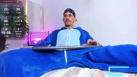 king voy online show from October 4, 8:24 pm