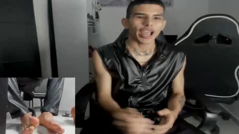 king_warlord online show from December 4, 6:26 pm