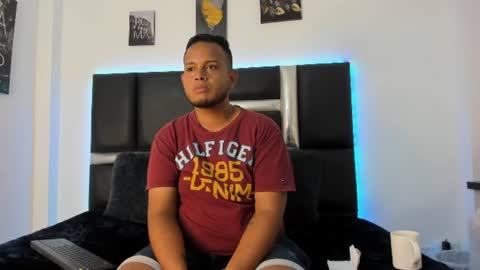 kingg_jay online show from June 14, 12:29 pm
