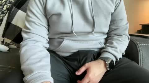 KingJ online show from September 8, 2:27 pm