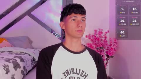  A L E X  online show from January 11, 4:59 am