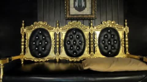  A L E X  online show from December 28, 5:55 am