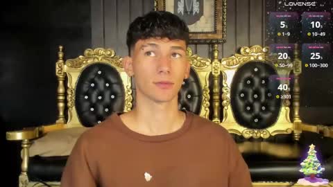  A L E X  online show from December 26, 3:59 am