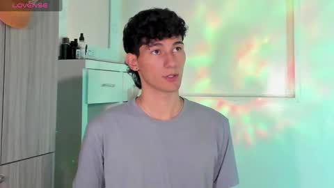  A L E X  online show from February 18, 3:10 am