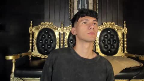  A L E X  online show from January 7, 3:48 am