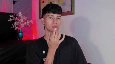  A L E X  online show from December 25, 5:37 am