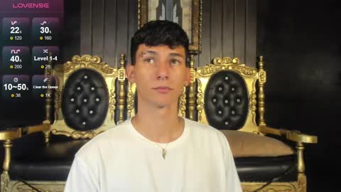  A L E X  online show from January 5, 4:14 am