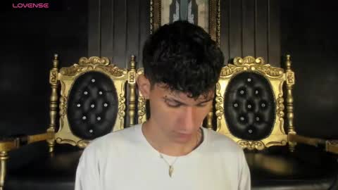  A L E X  online show from January 6, 4:58 am