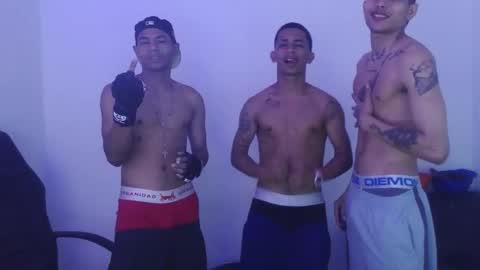 DOMINANT ALPHA KINGS online show from March 8, 2:04 am