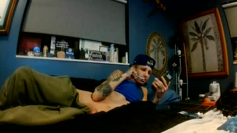 kinkeetwinkie online show from July 31, 5:29 am