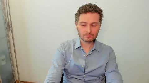 kinksubbydubby online show from April 1, 5:10 pm