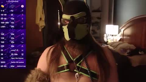 kinkywolf87 online show from December 3, 5:02 am