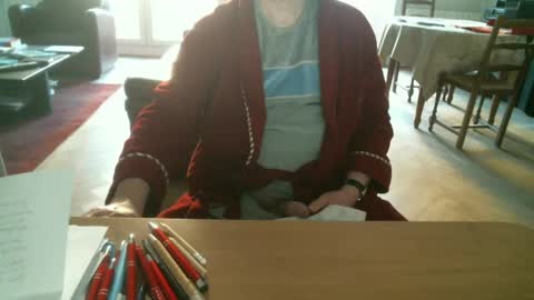 kisslog1 online show from December 26, 8:28 am