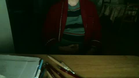 kisslog1 online show from December 14, 8:23 am