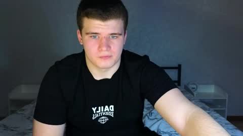 Snapshot of kittenmur chatting on February 11, 4:56 pm Vlad online show from February 11, 4:56 pm