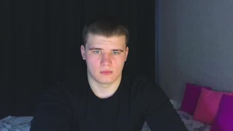 Snapshot of kittenmur chatting on March 9, 11:58 am Vlad online show from March 9, 11:58 am