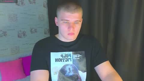 Snapshot of kittenmur chatting on October 15, 8:49 pm Vlad online show from October 15, 8:49 pm