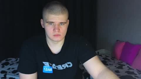 Snapshot of kittenmur chatting on February 15, 5:50 pm Vlad online show from February 15, 5:50 pm