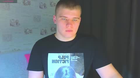 Snapshot of kittenmur chatting on October 9, 8:58 pm Vlad online show from October 9, 8:58 pm