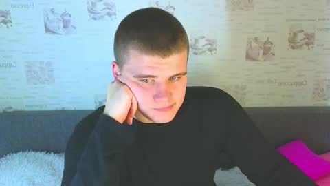 Snapshot of kittenmur chatting on September 14, 11:01 am Vlad online show from September 14, 11:01 am