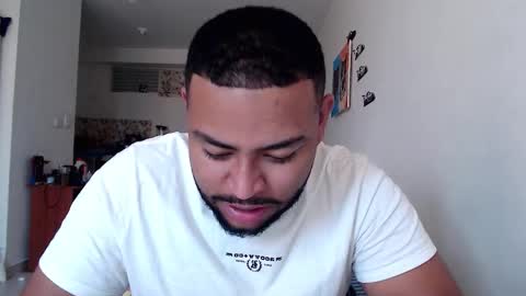 kleyton online show from October 5, 6:12 pm