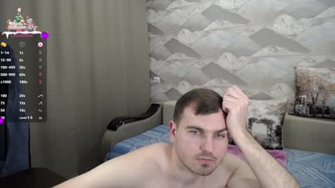 Snapshot of knight_5 chatting on December 24, 3:47 pm Carter.  online show from December 24, 3:47 pm