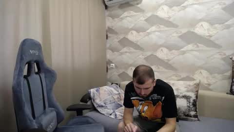 Snapshot of knight_5 chatting on September 21, 9:31 am Carter.  online show from September 21, 9:31 am