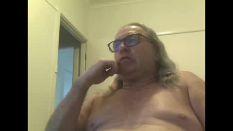 knobout online show from January 6, 5:00 am