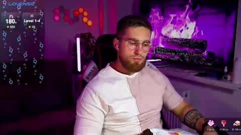 Sweet boy online show from December 14, 5:09 pm