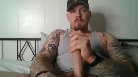 Snapshot of koddoncouple chatting on October 25, 8:21 pm Koddoncouple online show from October 25, 8:21 pm