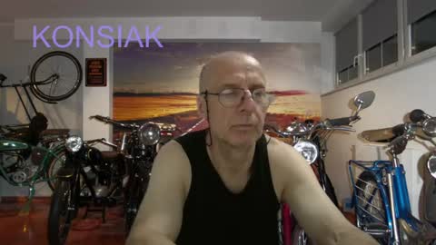 Komsiak online show from July 6, 6:32 pm