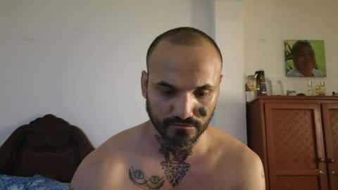 Diego y Edgar online show from May 17, 12:30 am