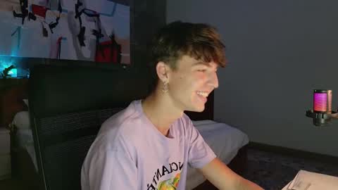 Danny online show from December 4, 2:51 am