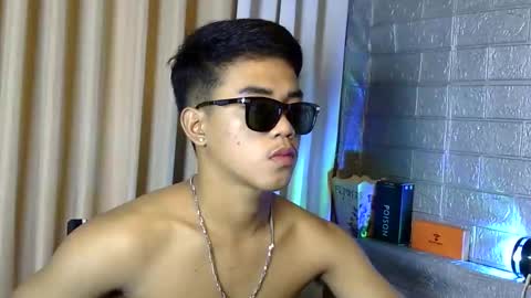 kritthanarkorn online show from January 10, 3:38 pm