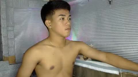 kritthanarkorn online show from February 20, 7:54 am