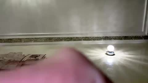 kwpspsvqj online show from February 9, 7:18 pm