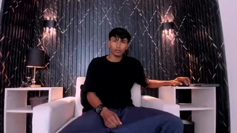 Kyle Dimons online show from February 17, 11:09 am